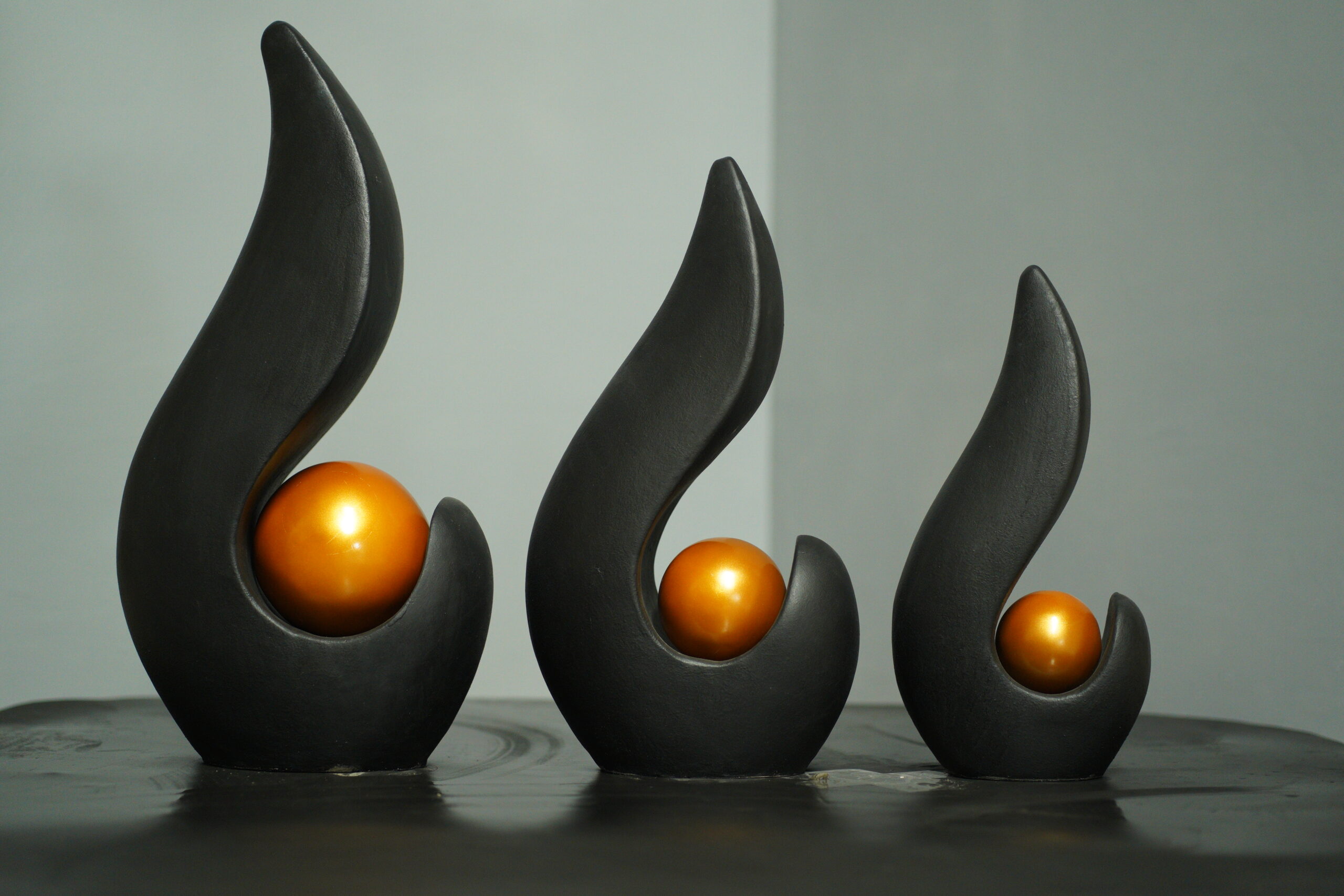 Tear Drop Set of 3 With Ball Paras - Image 10