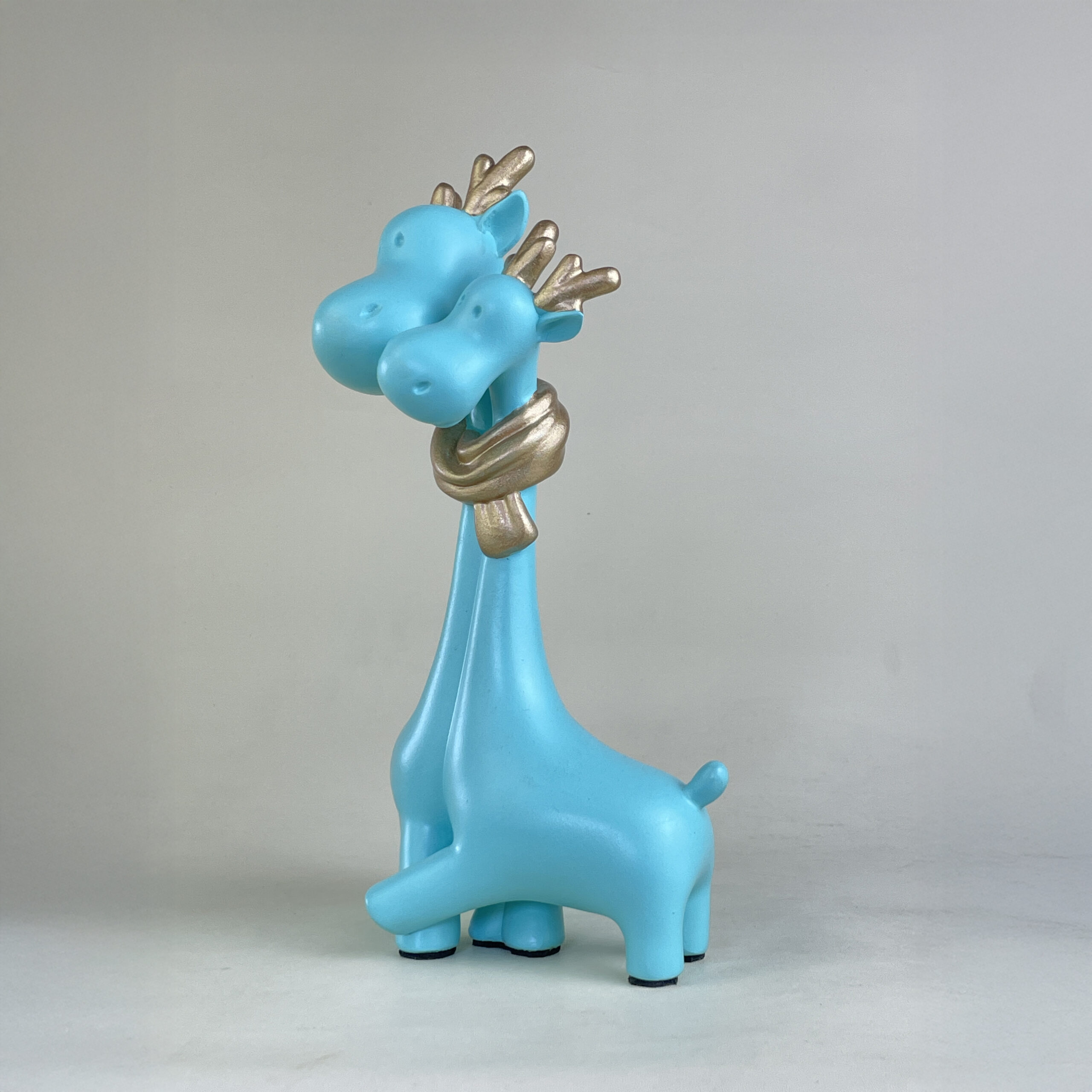Hugging Deer Couple - Image 18