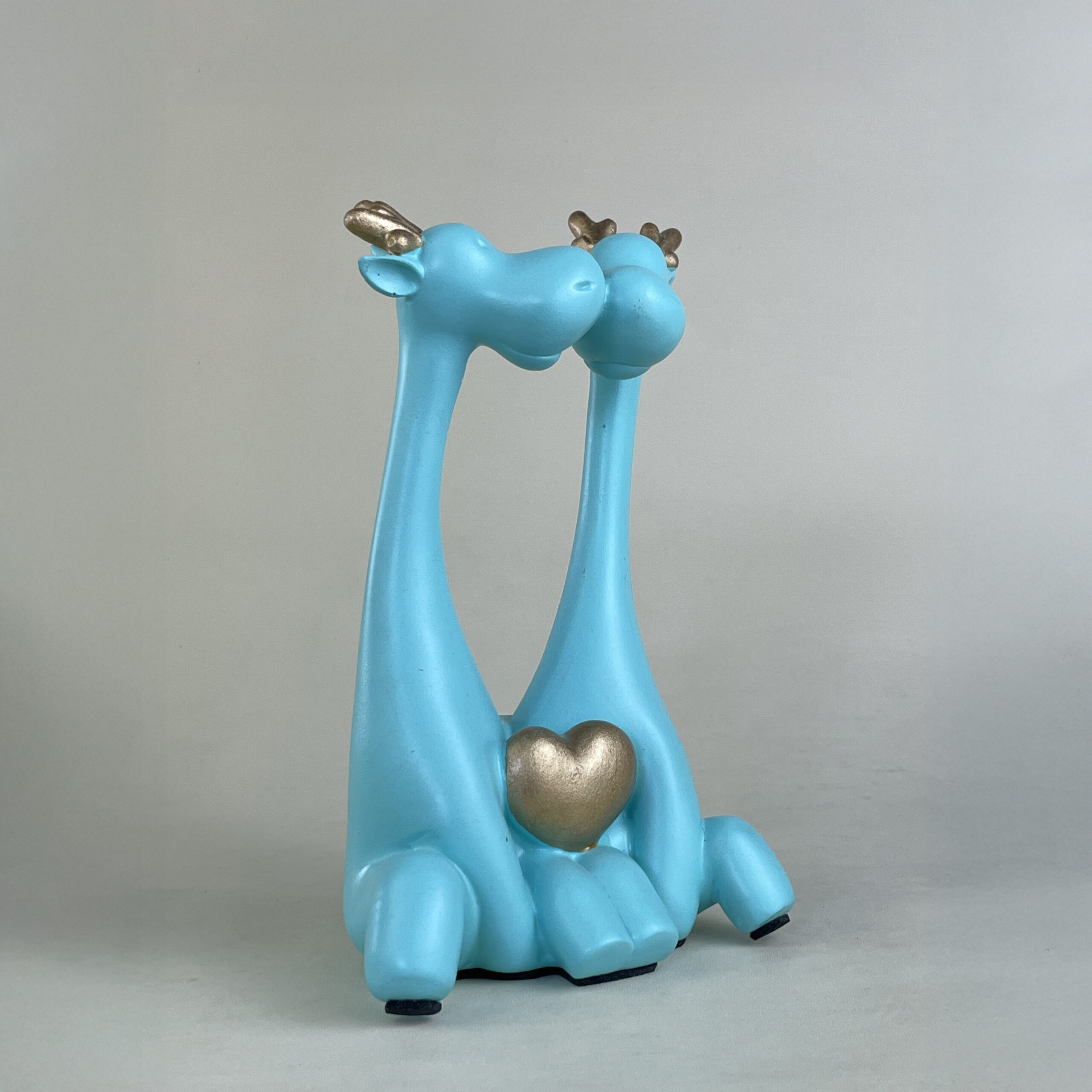 FIG13 - Kissing Deer Couple - Image 16