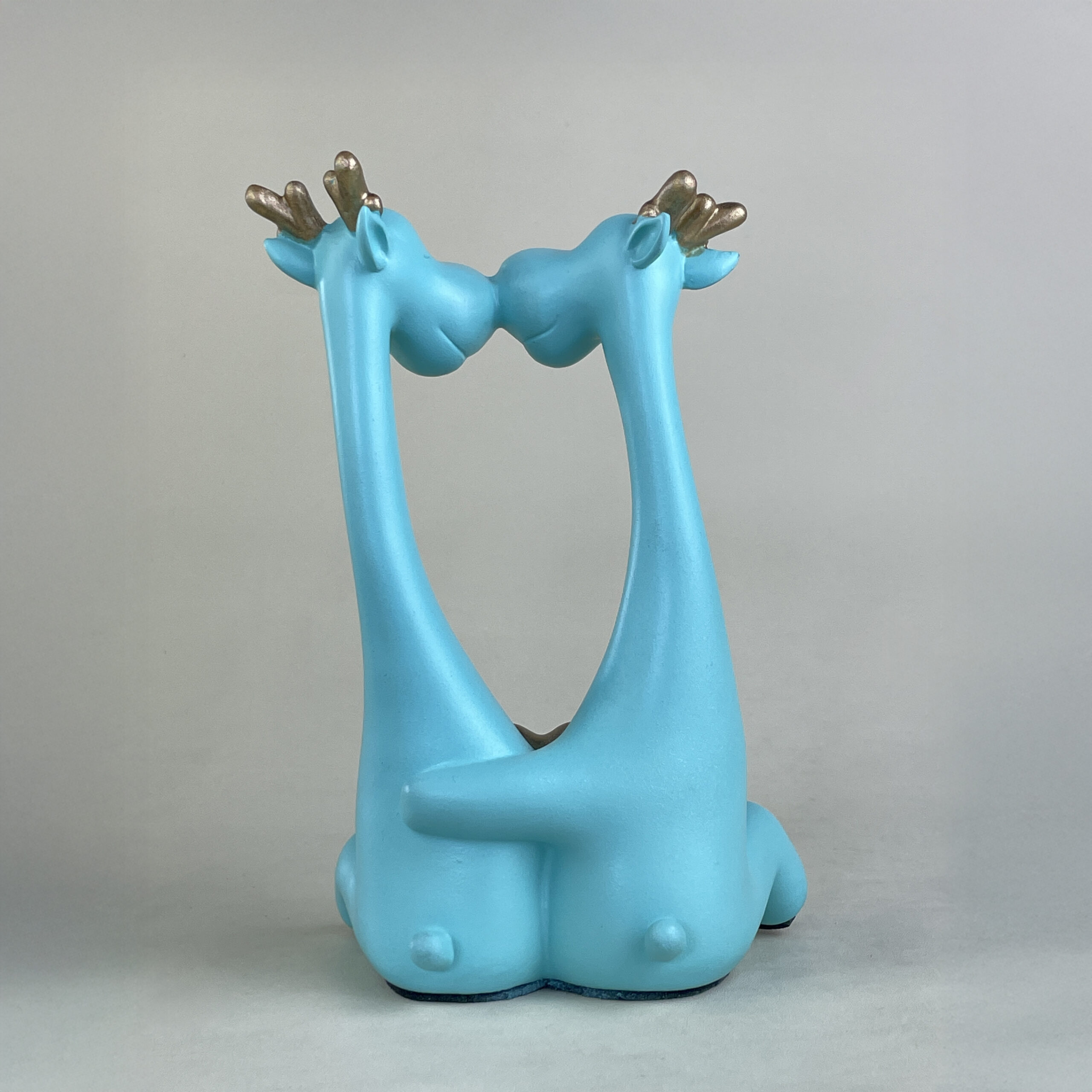 FIG13 - Kissing Deer Couple - Image 19