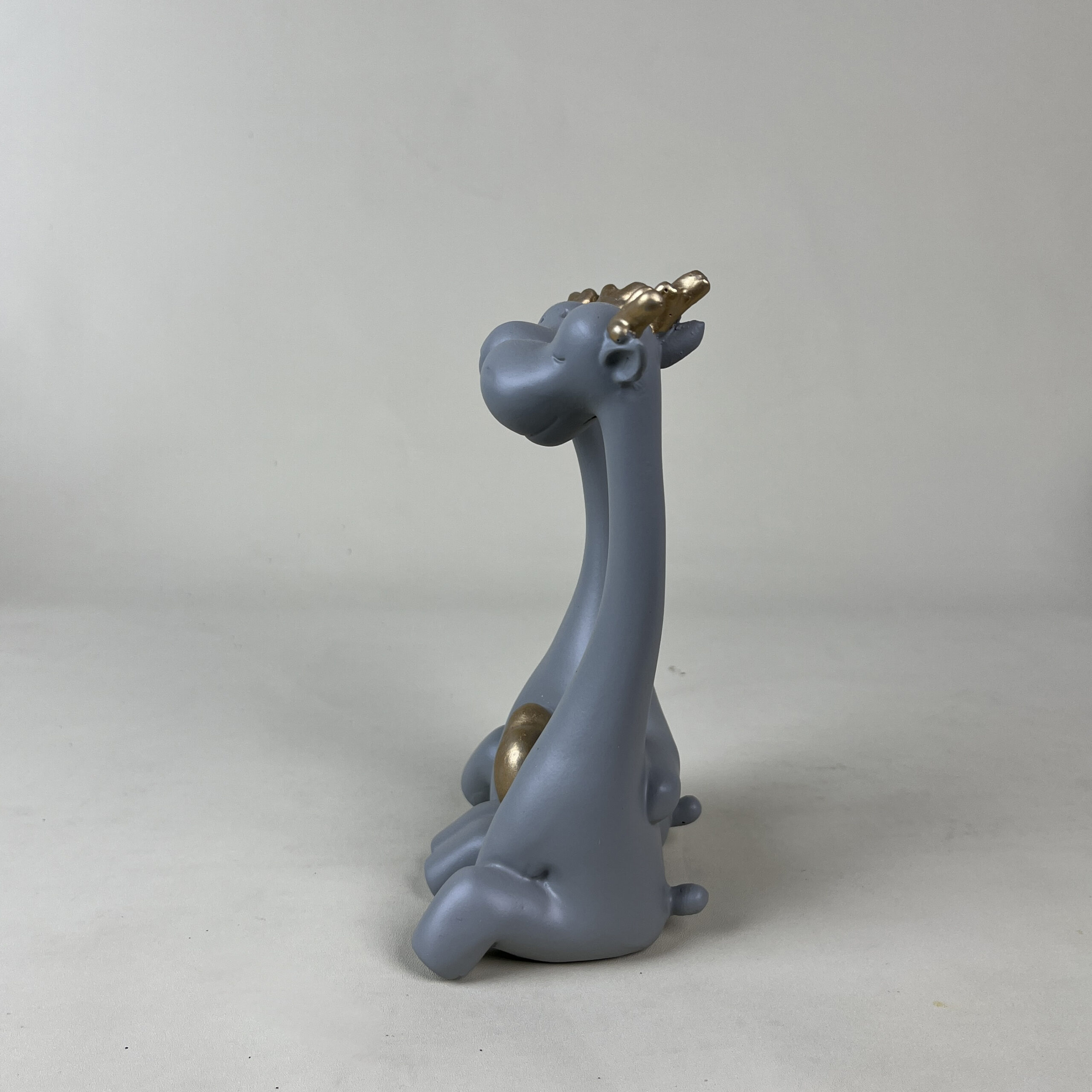 FIG13 - Kissing Deer Couple - Image 33