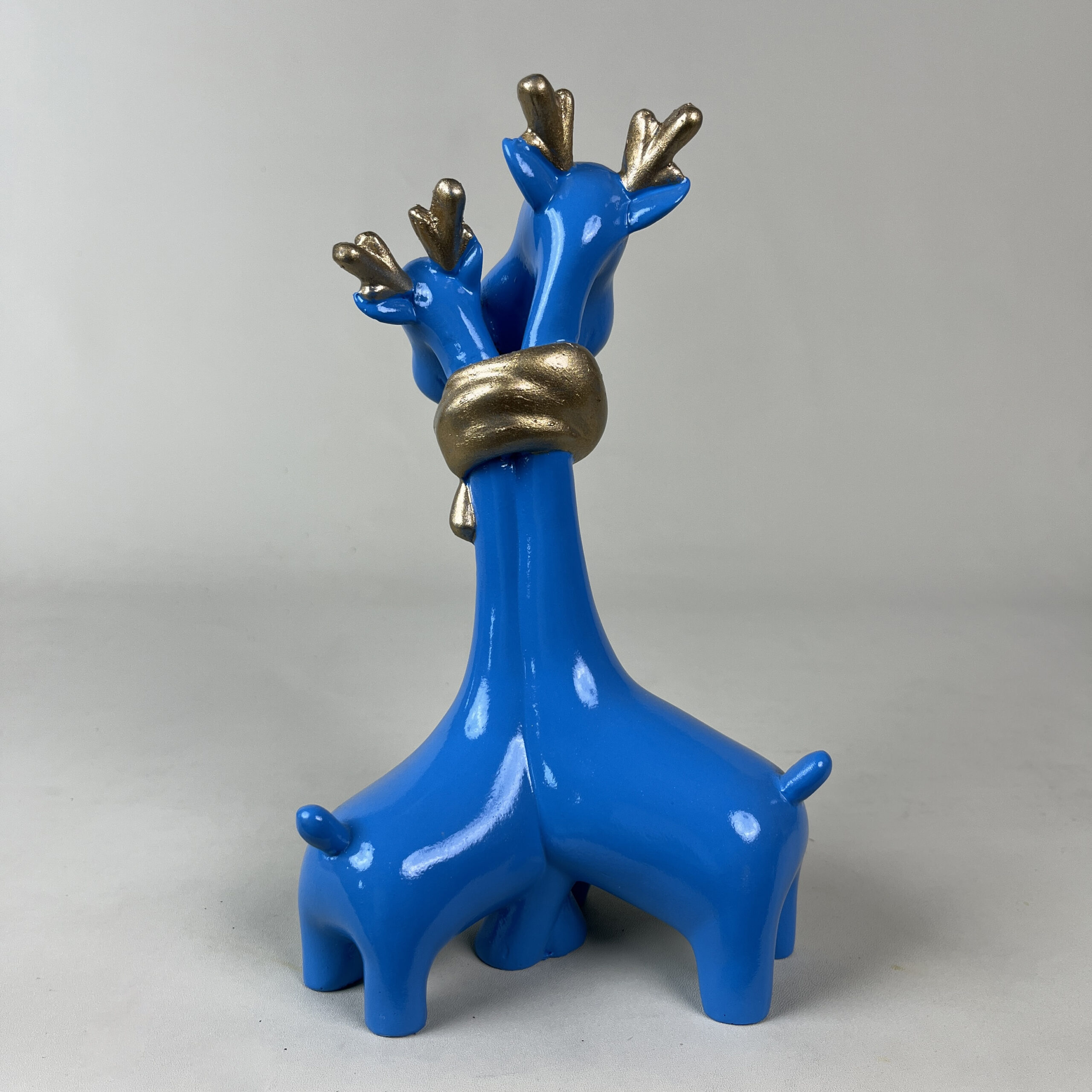 Hugging Deer Couple - Image 3