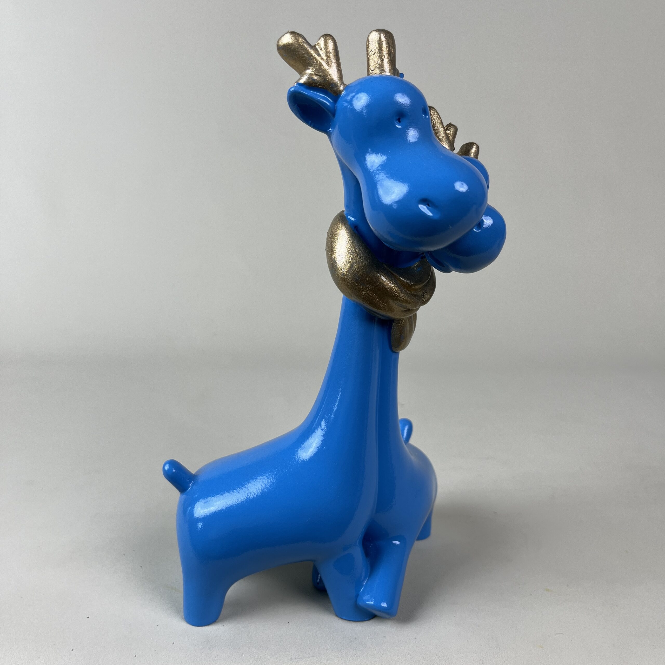 Hugging Deer Couple - Image 6