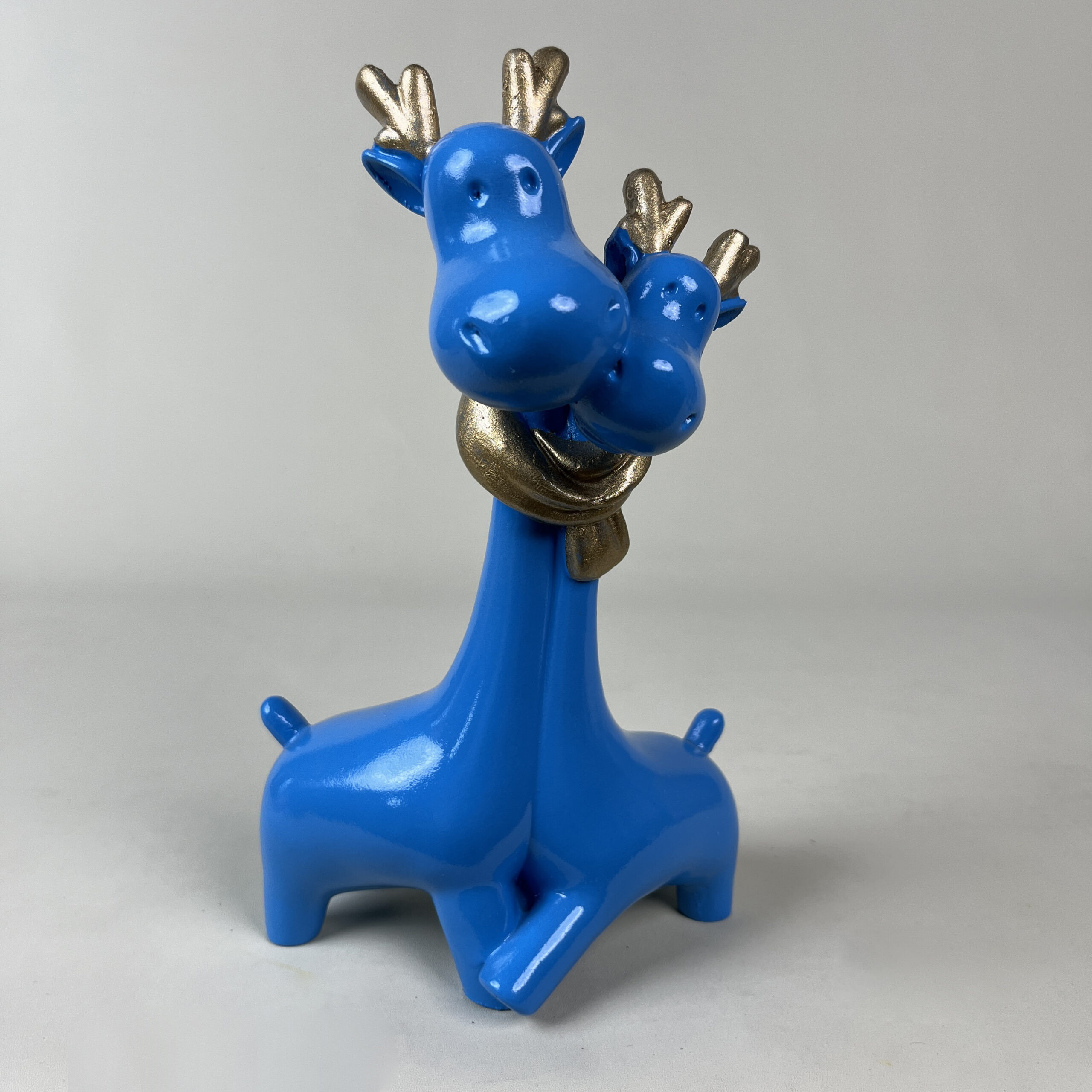 Hugging Deer Couple - Image 7