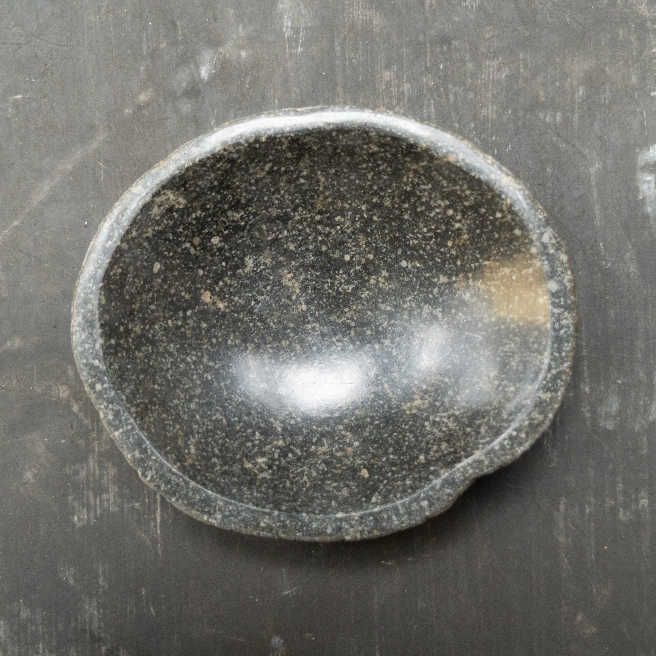 Bowl River Stone B-07 Medium - Image 9