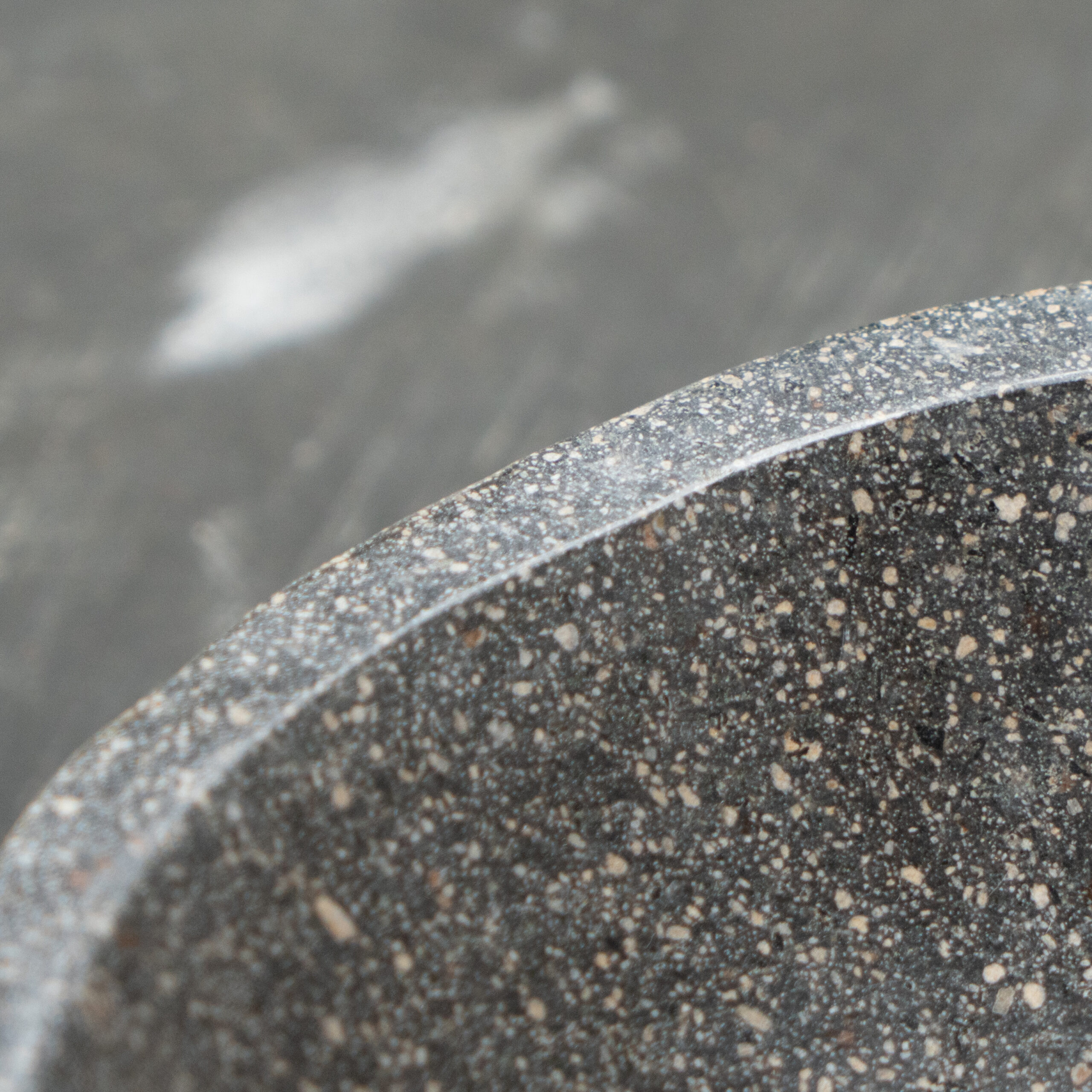 Bowl River Stone B-07 Medium - Image 2