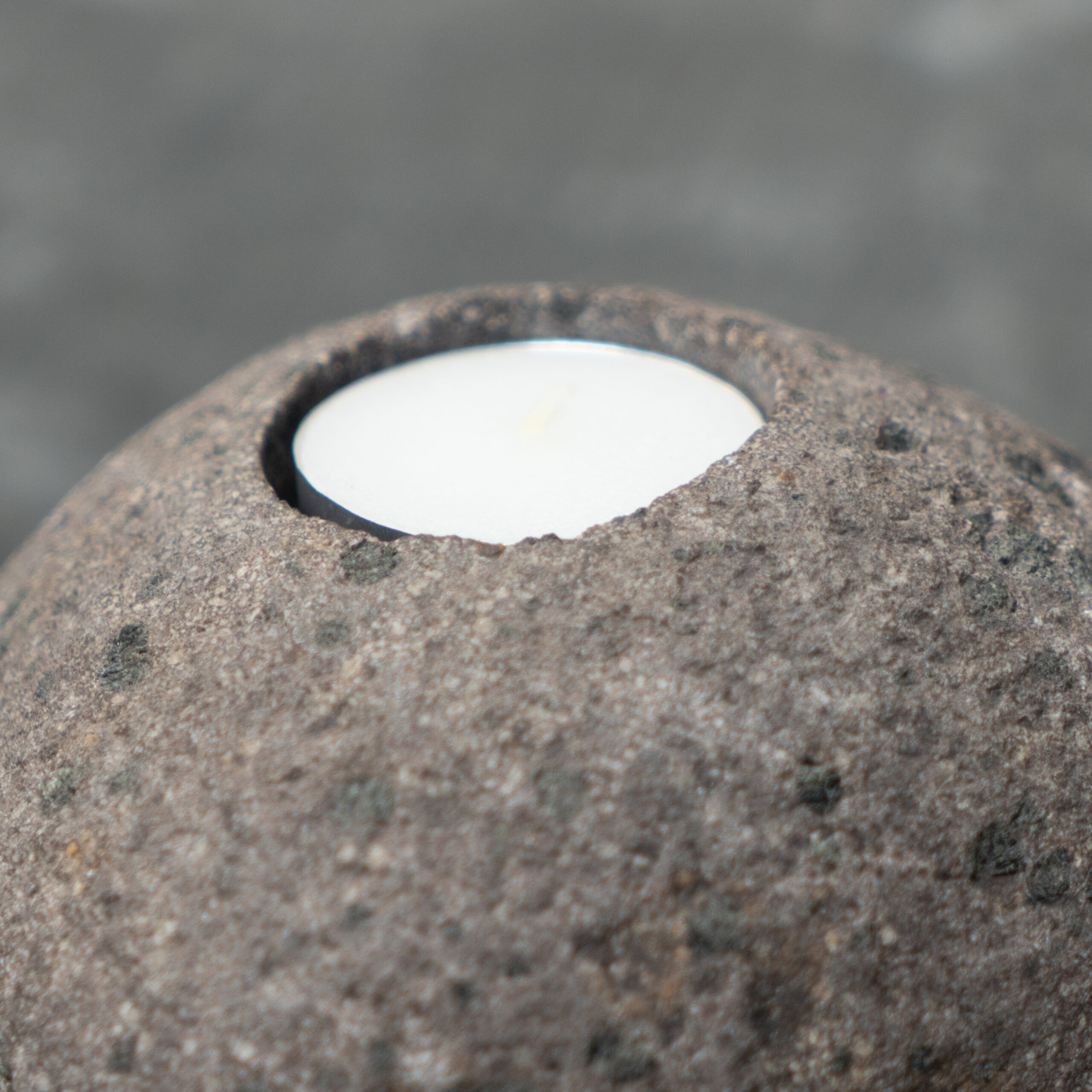 Candle Holder River Stone 1 Hole - Image 7