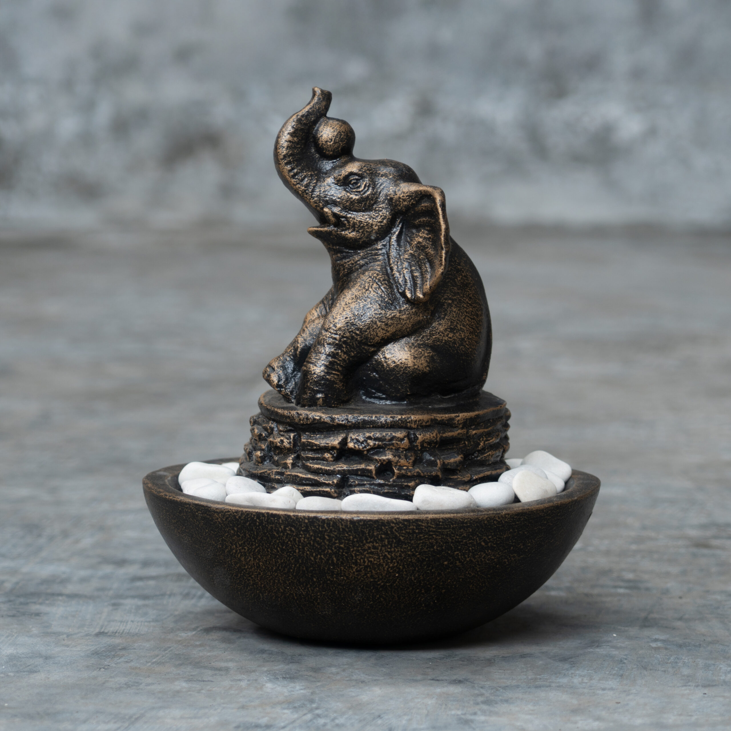 Sitting Elephant Table Fountain - Image 7
