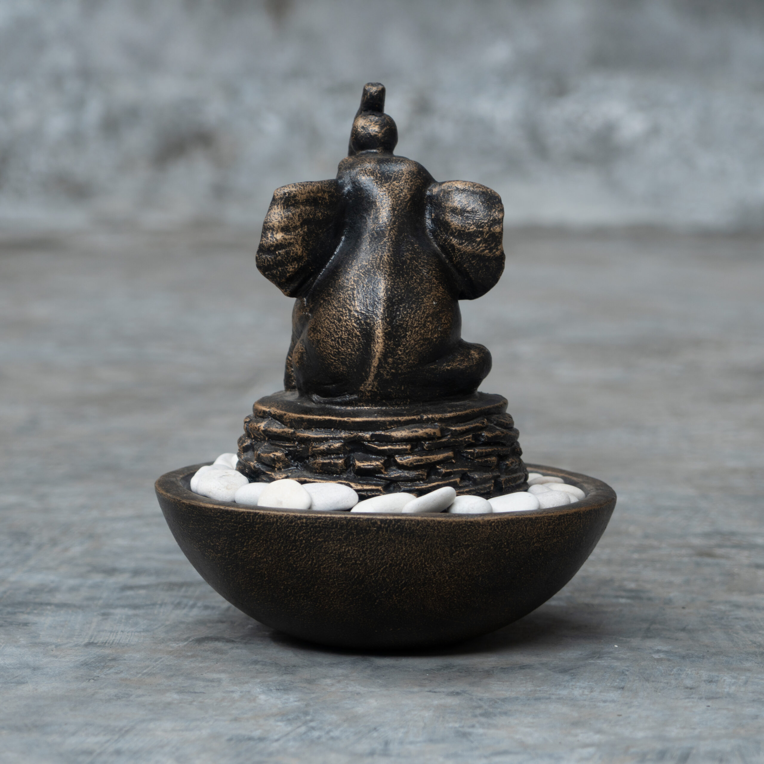 Sitting Elephant Table Fountain - Image 9