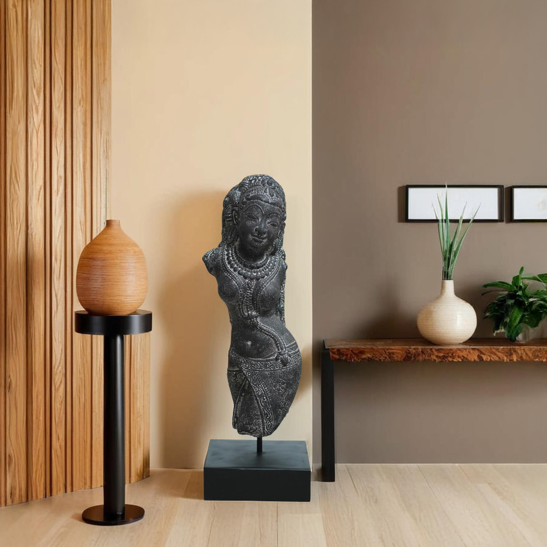 Woman Torso Big H70