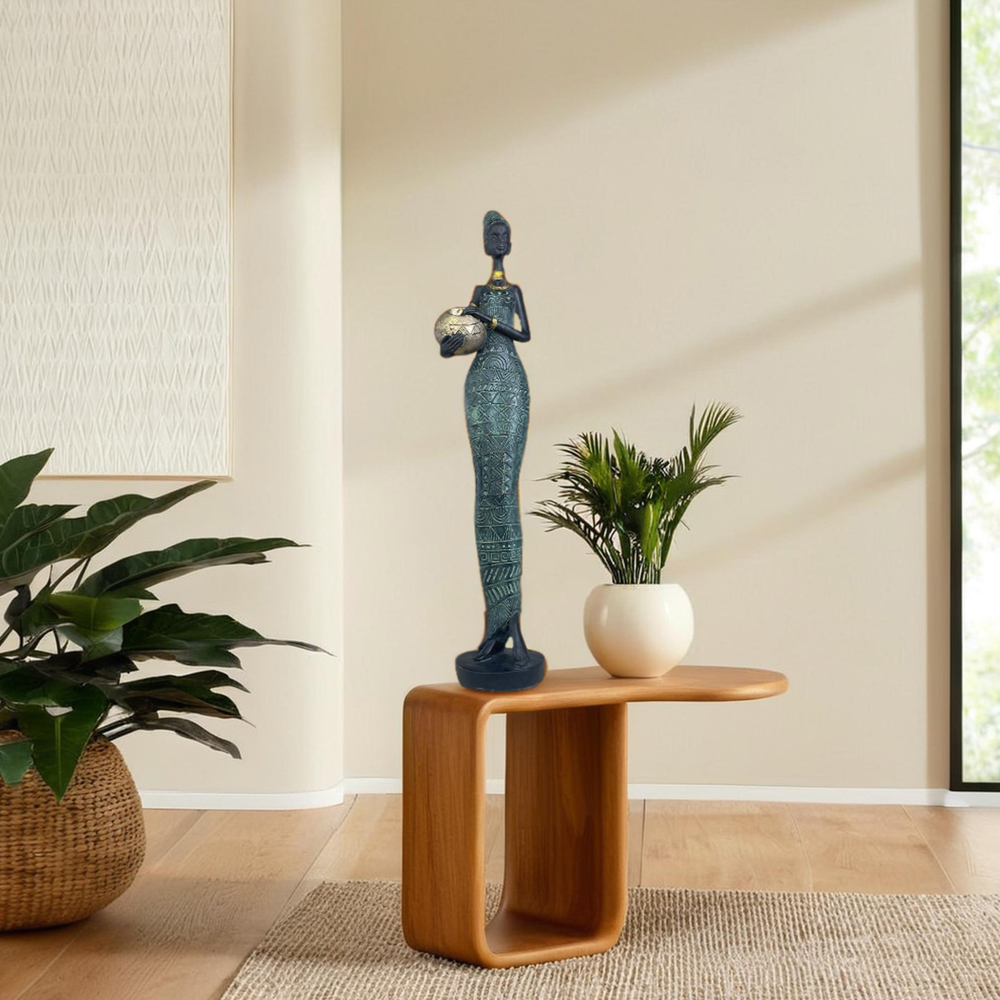 African Woman with Jar B H.42 cm