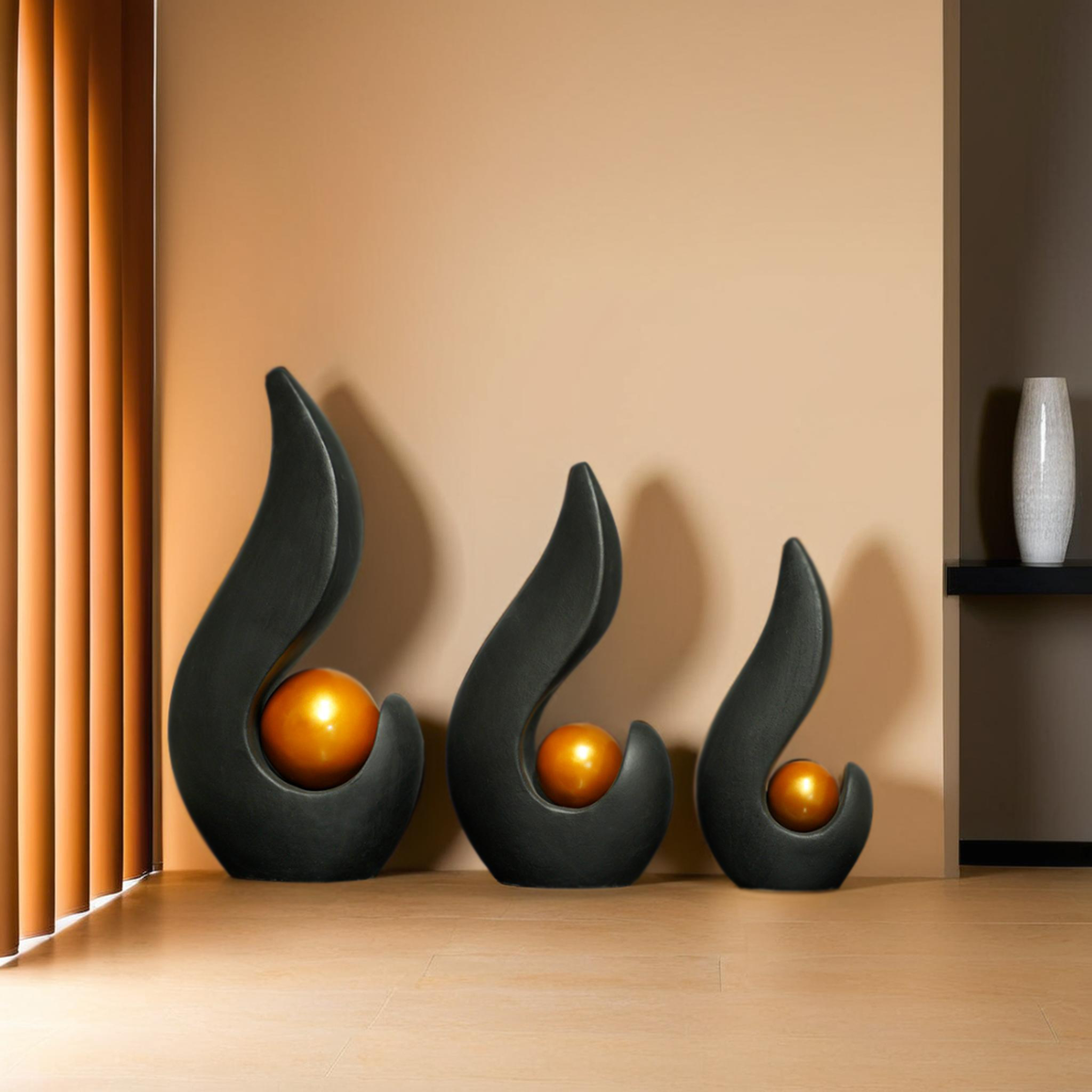Tear Drop Set of 3 With Ball Paras - Image 4